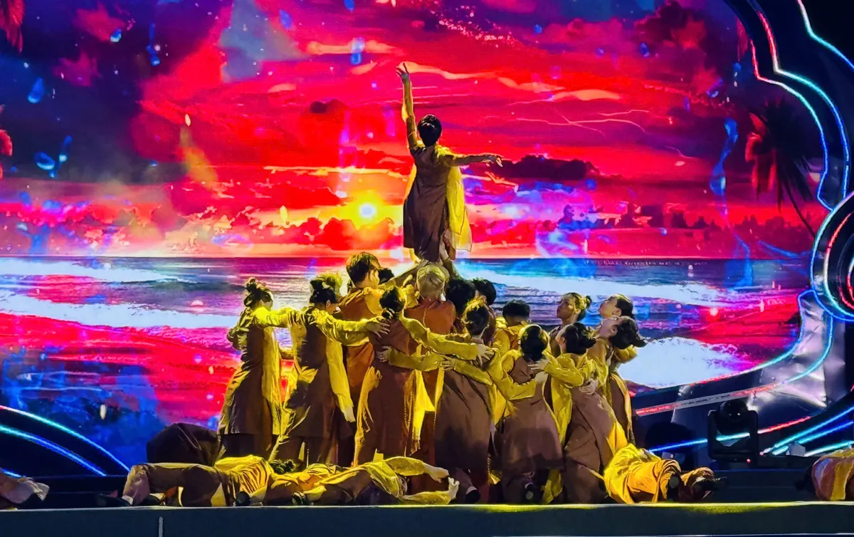 Gắn kết di sản lễ hội cầu ngư với phát triển du lịch - Đòn bẩy kích cầu cho Phú Yên - Ảnh 3.