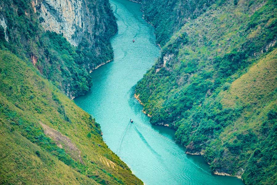 Hà Giang và Hội An lọt top 44 điểm đến đẹp nhất thế giới - Ảnh 1.