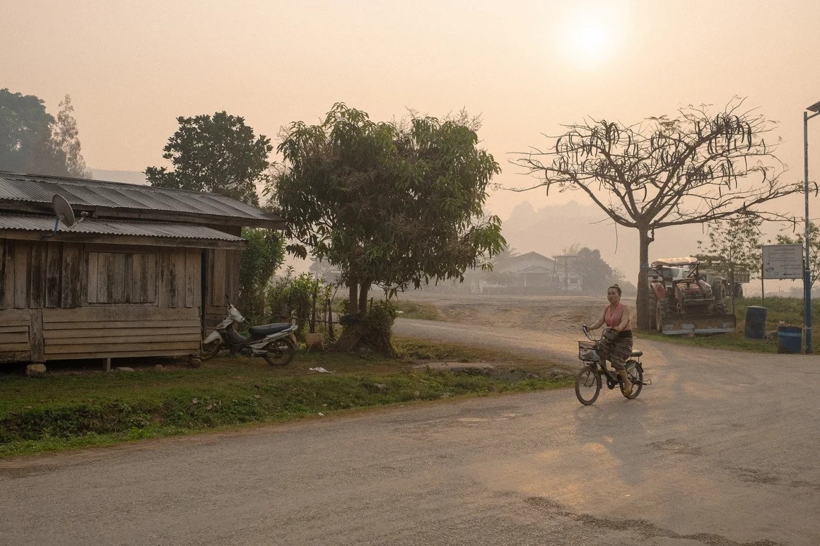 Lao anh 2