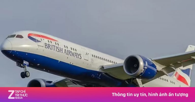 Tiếp viên British Airways múa khỏa thân trong khoang thương gia Tiếp viên British Airways múa khỏa thân trong khoang thương gia