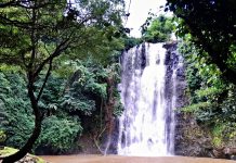 Thác nước như dải lụa trắng, mang truyền thuyết về người anh hùng ở Lâm Đồng