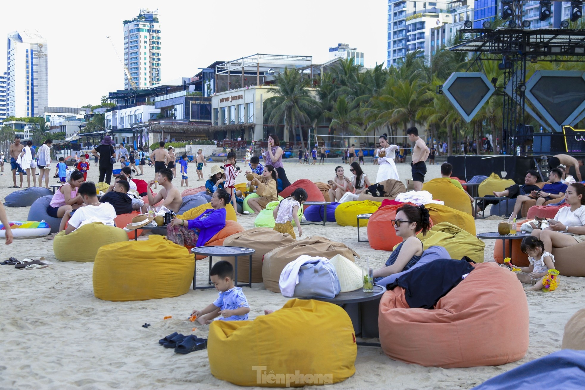 tam bien Da Nang anh 11