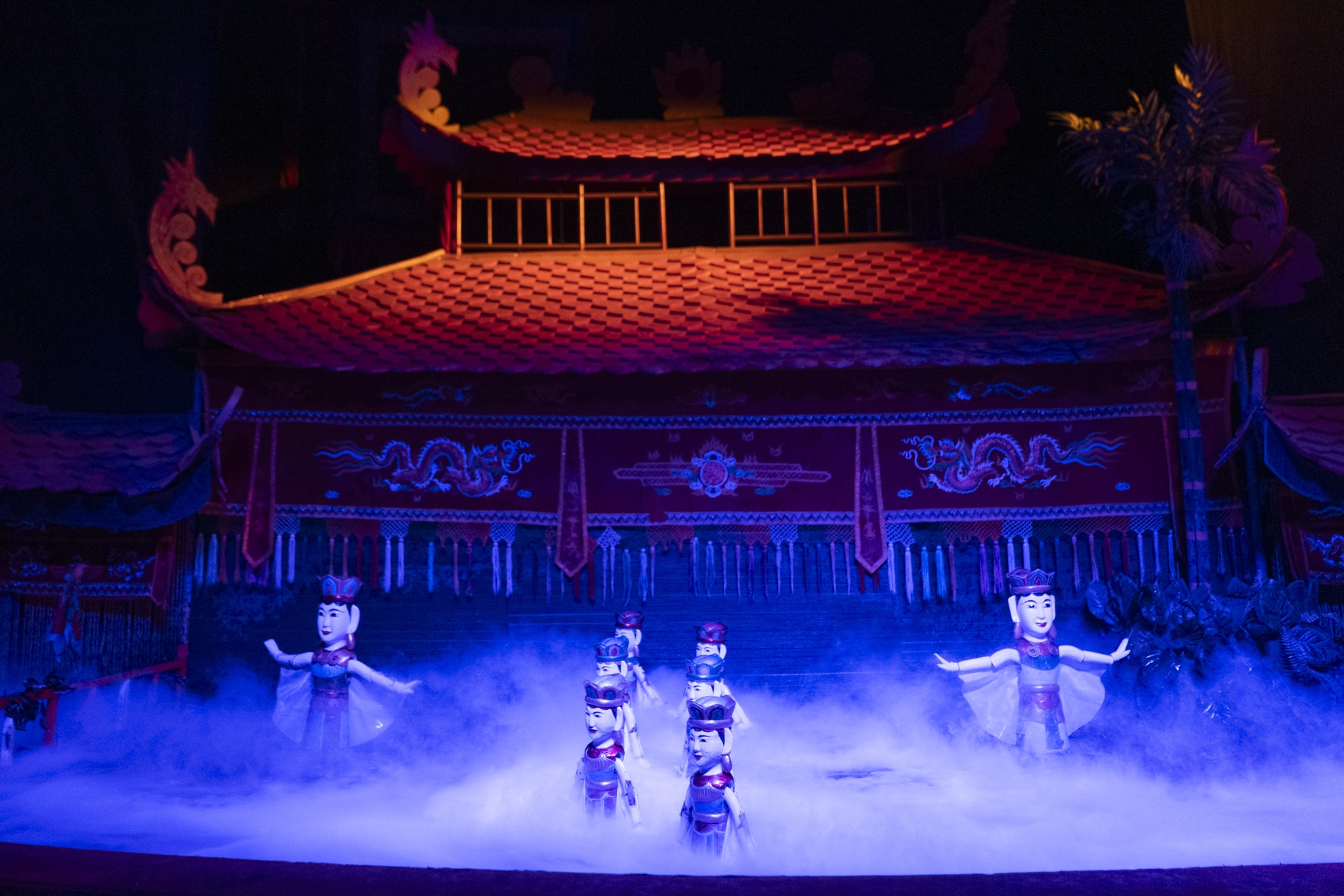 Mua roi nuoc anh 12