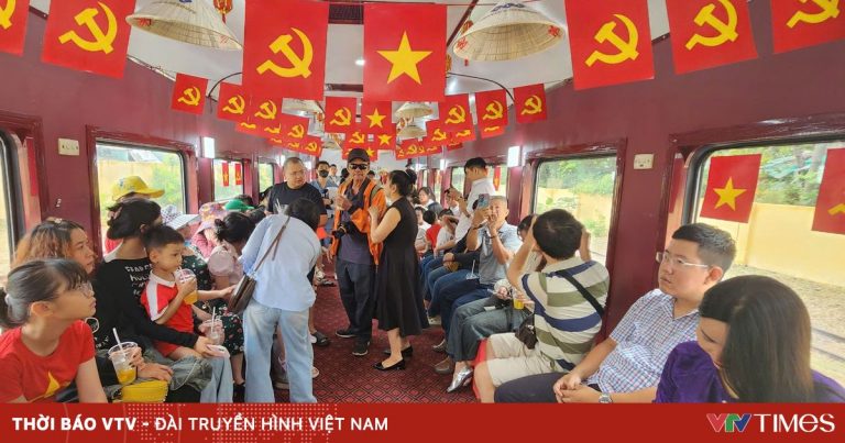 Trải nghiệm độc đáo cùng chuyến tàu “Về miền đất Võ” Trải nghiệm độc đáo cùng chuyến tàu “Về miền đất Võ”