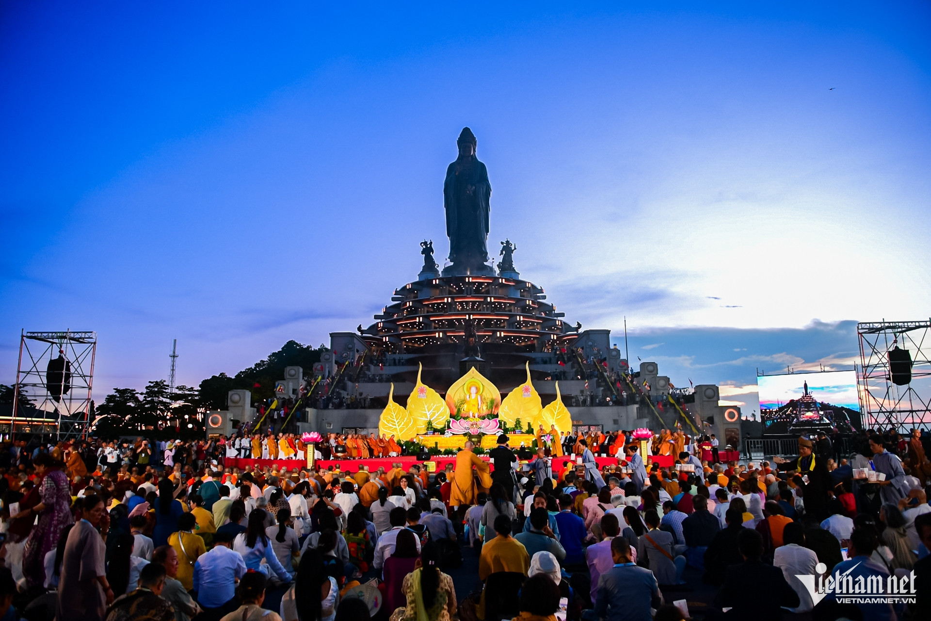 01 hình du lich tay Ninh.jpg