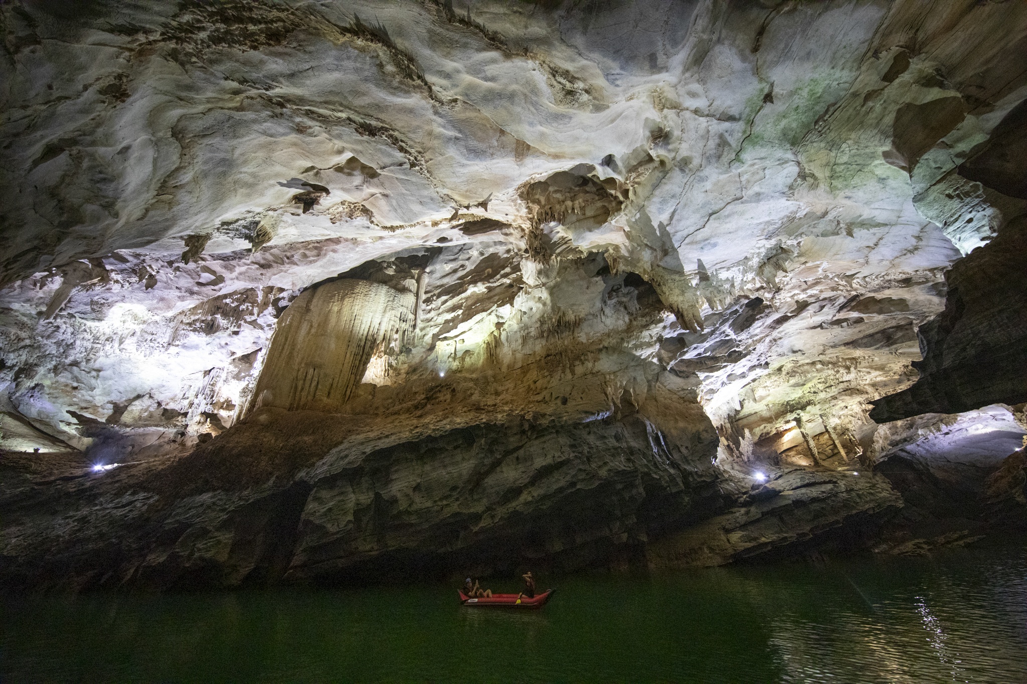 4500 met dong phong nha anh 2