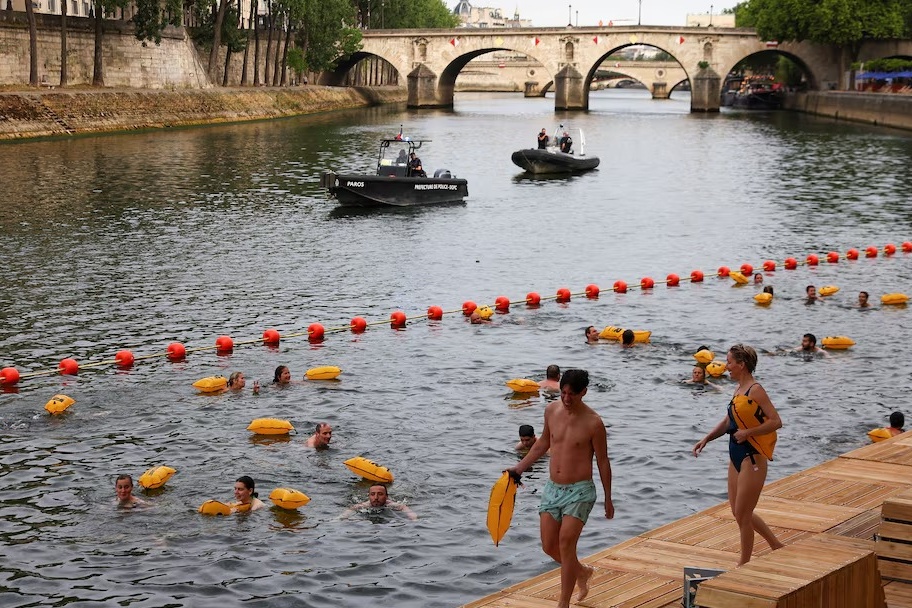 song Seine anh 1