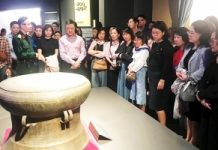 Văn hóa cổ truyền và văn hóa truyền thống