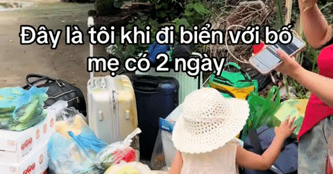 Du lịch Hạ Long 3 ngày, gia đình ở Hà Nội đem cả ‘quán tạp hóa’ đi cùng Du lịch Hạ Long 3 ngày, gia đình ở Hà Nội đem cả ‘quán tạp hóa’ đi cùng