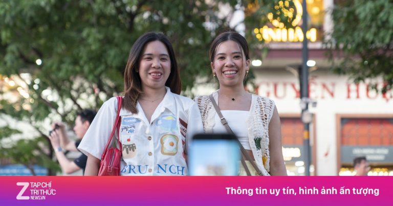 Trào lưu ‘Việt Nam gọi, khách Tây lên đường’ Trào lưu ‘Việt Nam gọi, khách Tây lên đường’