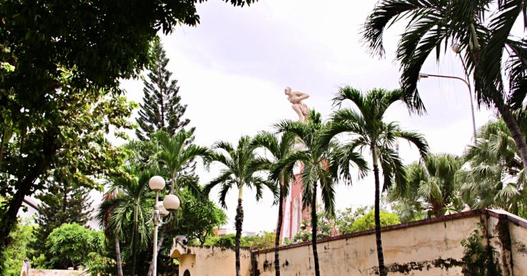 Kho bom lớn nhất Đông Dương gần 80 năm trước, nay là điểm xanh mát giữa TPHCM Kho bom lớn nhất Đông Dương gần 80 năm trước, nay là điểm xanh mát giữa TPHCM