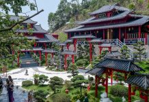 Ngôi chùa ở Ninh Bình cảnh đẹp như tranh vẽ, du khách mê mẩn dừng chân chụp ảnh