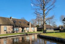 ‘Ngôi làng cổ tích’ khiến nữ du khách Việt mê mẩn, không muốn rời đi