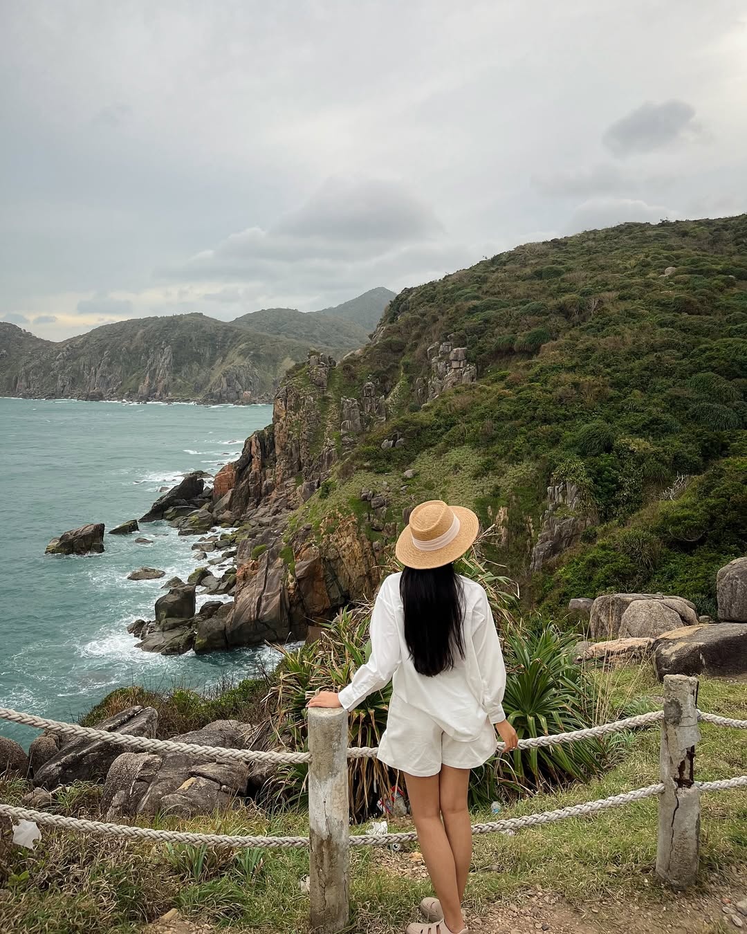 Hoa hau Ha Truc Linh anh 4