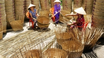 Phố nghề truyền thống – “mỏ vàng” chưa được khai thác đúng cách