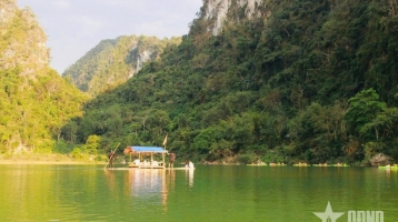 Chuyện kể bên hồ Nong Dùng Chuyện kể bên hồ Nong Dùng
