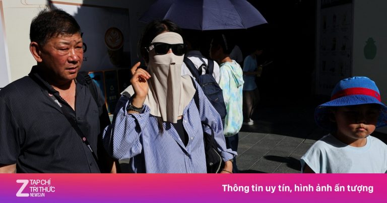 Người Trung Quốc đổ xô du lịch đêm ‘né’ nắng nóng