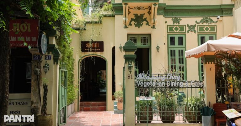 Quán chay trong biệt thự cổ ở Hà Nội, khách Tây “cắm chốt” cả tuần vì ngon Quán chay trong biệt thự cổ ở Hà Nội, khách Tây “cắm chốt” cả tuần vì ngon