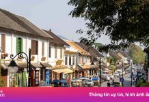 Khách Việt đi Lào đông thứ 2 Đông Nam Á