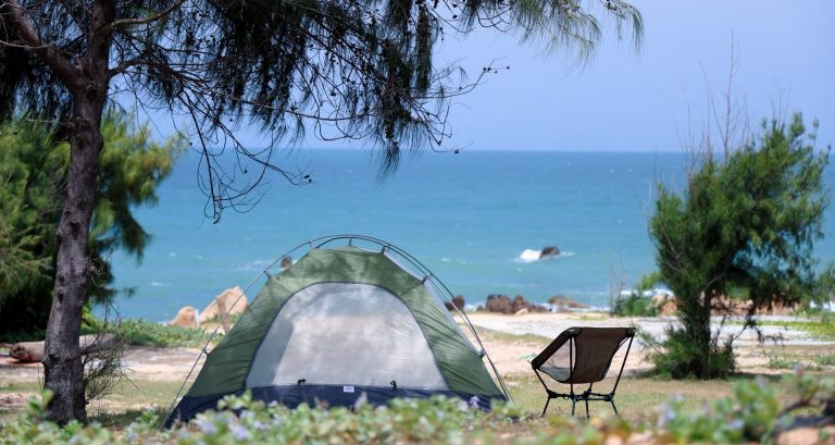 Làng chài ‘vô danh’, biển xanh, cát trắng, ít người biết ở Lâm Đồng