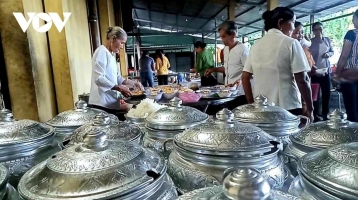 Đồng bào Khmer đón Lễ Sen ĐônTa khi đất nước bước vào Kỷ nguyên vươn mình mạnh mẽ Đồng bào Khmer đón Lễ Sen ĐônTa khi đất nước bước vào Kỷ nguyên vươn mình mạnh mẽ