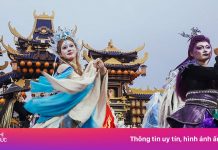 Ai kiếm về triệu USD cho công viên giải trí Trung Quốc?