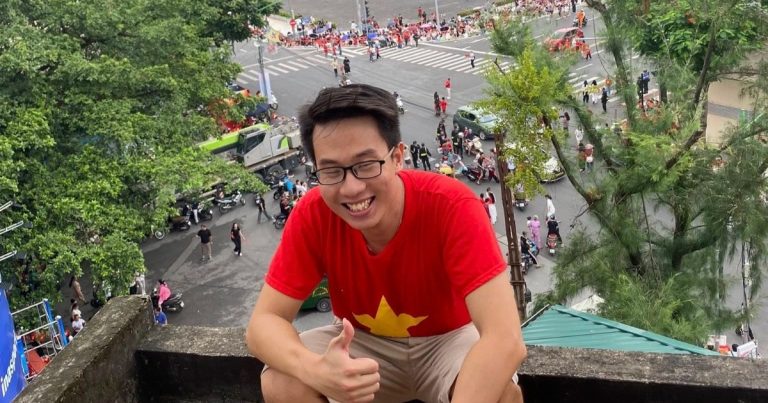 Chàng trai Hà Nội “thắng đời” với ngôi nhà tầm nhìn trên cao xem diễu binh