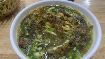 Hương vị xứ Nghệ níu chân thực khách Cao Bằng Hương vị xứ Nghệ níu chân thực khách Cao Bằng