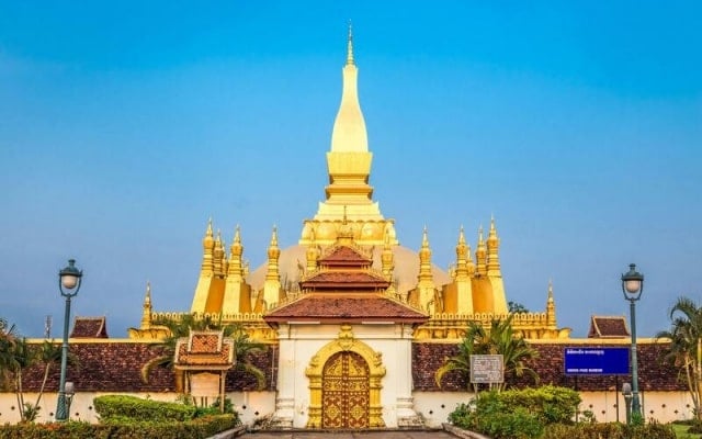 Khám phá Thạt Luổng – kỳ quan kiến trúc gắn liền văn hóa Phật giáo Lào Khám phá Thạt Luổng – kỳ quan kiến trúc gắn liền văn hóa Phật giáo Lào