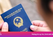 Hộ chiếu Việt Nam giảm 4 bậc