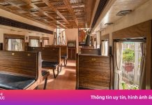 Hành khách review lần đầu đi tàu du lịch 2 tầng ở Hà Nội