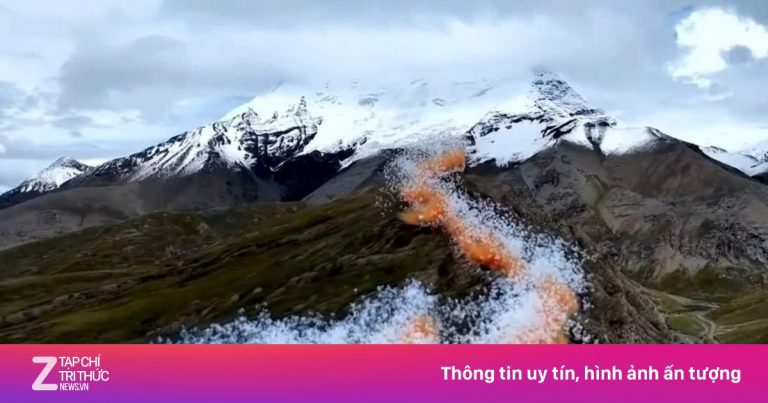 Tin mới vụ pháo hoa ‘khổng lồ’ trên dãy Himalaya Tin mới vụ pháo hoa ‘khổng lồ’ trên dãy Himalaya
