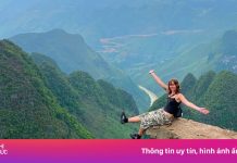 Tạm dừng tham quan mỏm đá ‘sống ảo’ Hà Giang