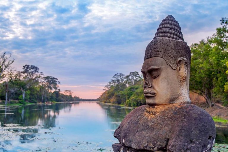 Du lịch Campuchia hè 2026 – Hành trình khám phá Angkor huyền thoại và văn hóa Khmer độc đáo