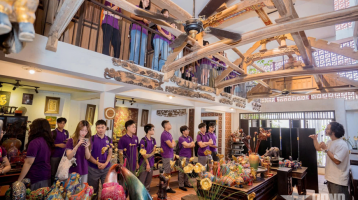 Khi nghệ sĩ chọn ở lại làng nghề