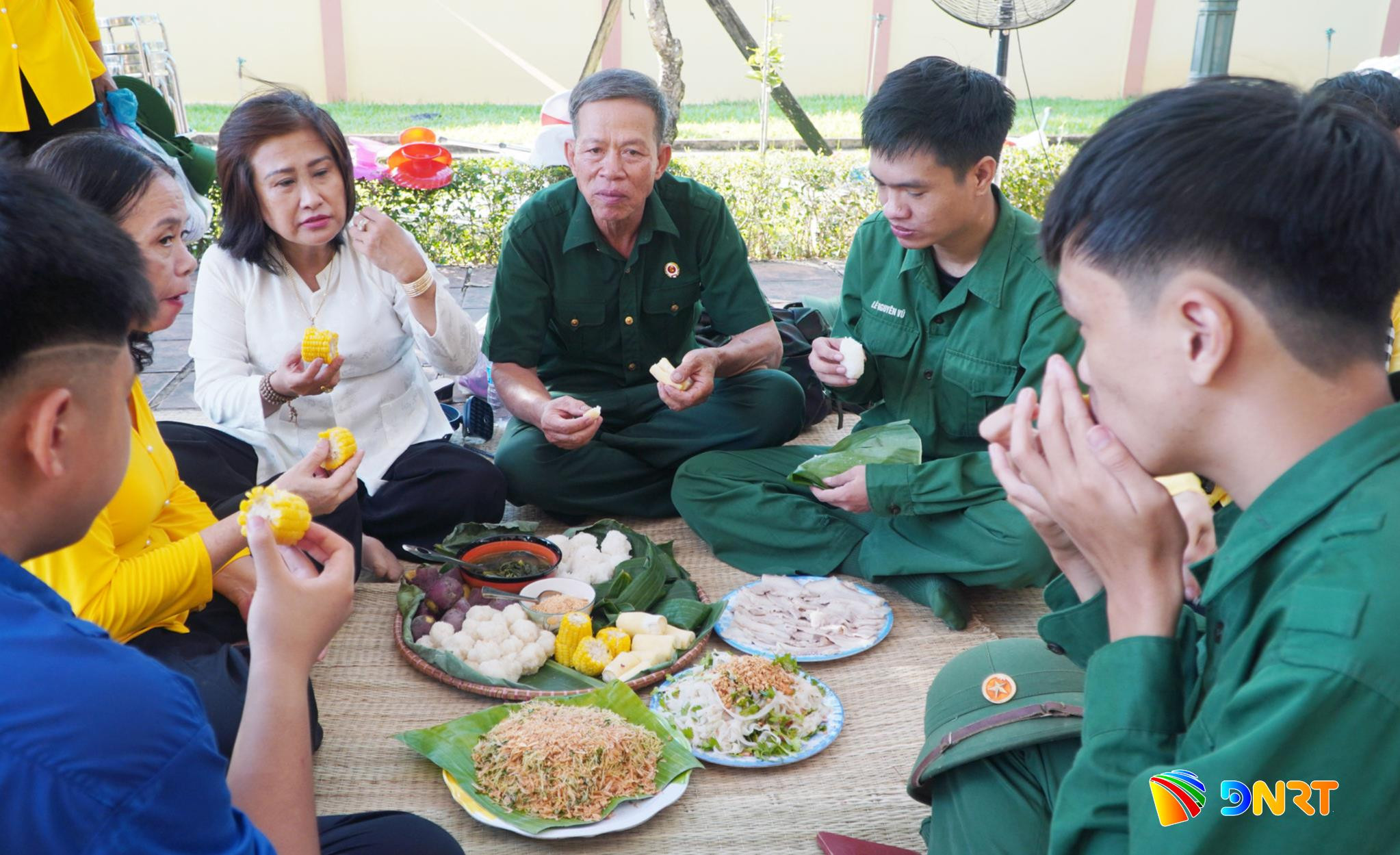 307-da-nang-di-san-mo-loi-du-lich-ban-thach-1