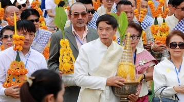 Độc đáo lễ rước Phasatphueng trong lễ hội Thatluang tại thủ đô Vientiane, Lào