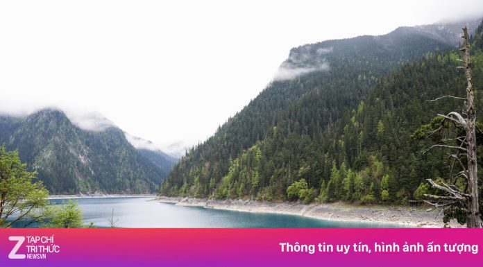 Sơ tán khách ở ‘thiên đường hạ giới’ Cửu Trại Câu