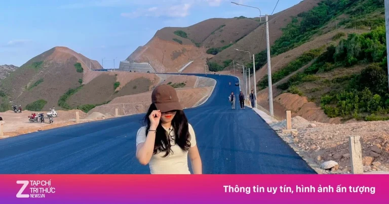 Cảnh báo du khách ‘sống ảo’ trên cung đường ven biển Gia Lai