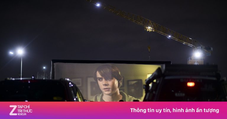 Lần đầu ngồi ôtô xem phim kiểu Mỹ tại TP.HCM